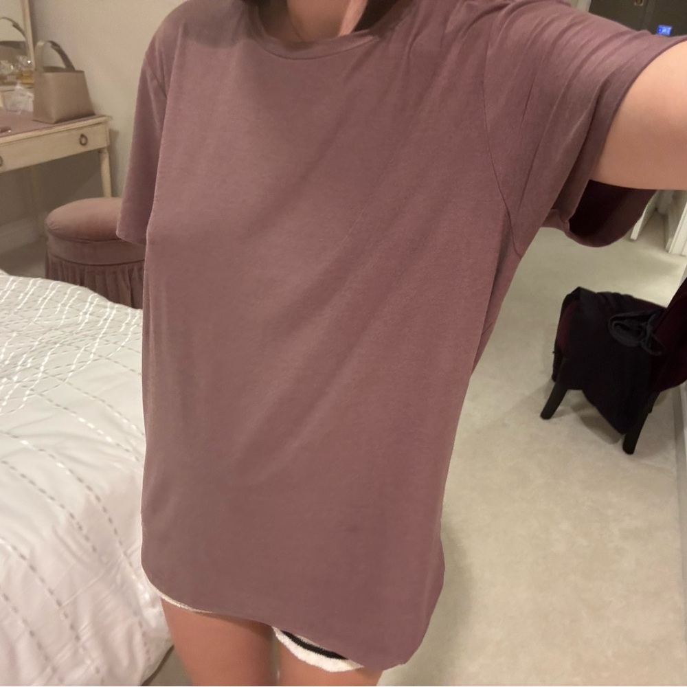 Beyond Yoga Mauve Short Sleeve Tee